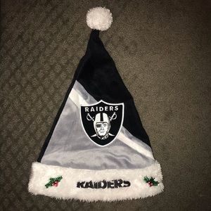 Raiders Santa hat